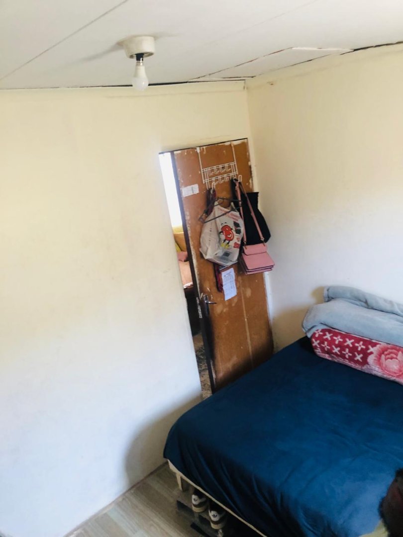 2 Bedroom Property for Sale in Harare Western Cape